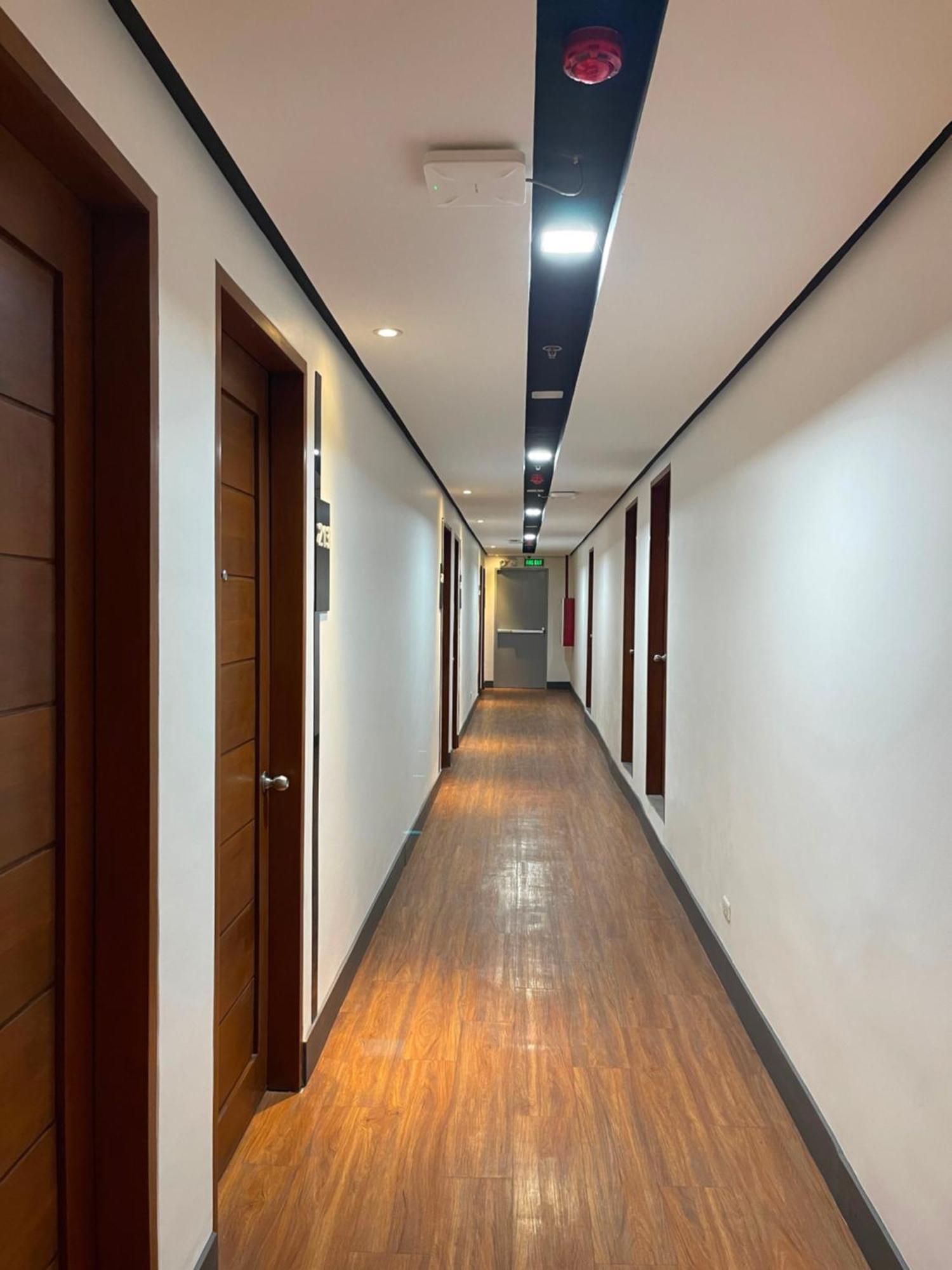 Boulevard Pension Hotel Cebu Εξωτερικό φωτογραφία